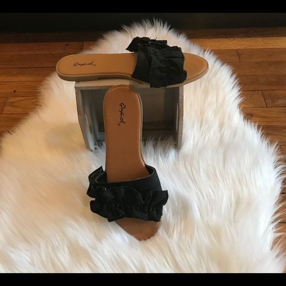 Qupid Shoes - Qupid Black Denim Ruffle Sandals